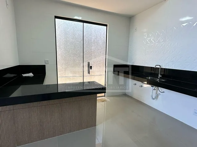 Imagem 5: Casa À Venda no Bairro Lundceia - Oportunidade Imperdível por R 689.000