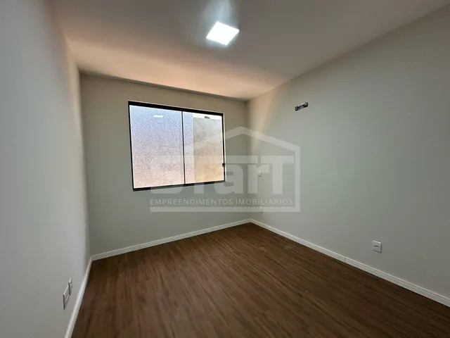 Imagem 10: Casa À Venda no Bairro Lundceia - Oportunidade Imperdível por R 689.000