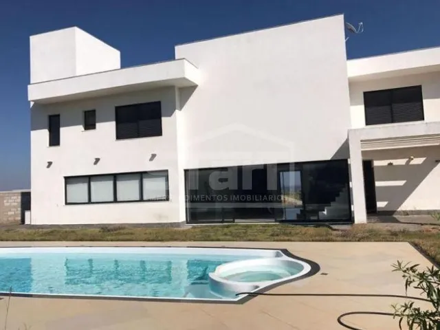 Imagem: Casa de Luxo para Locação em Condomínio