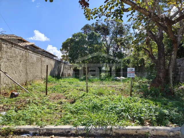 Imagem: Lote à Venda no Bairro Lundceia por R 420.000