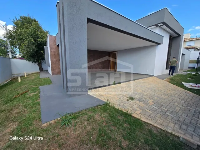 Imagem: Casa Impecável à venda no Jardim Ipê,4