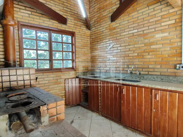 Imagem 2: Excelente Casa de Madeira no Condados da Lagoa por R 1.300.000