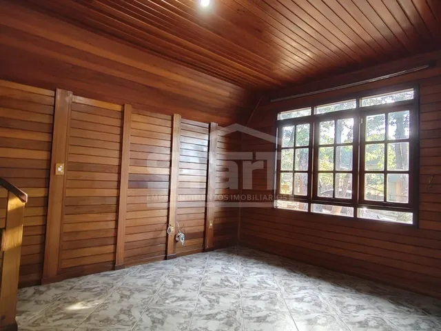 Imagem 16: Excelente Casa de Madeira no Condados da Lagoa por R 1.300.000