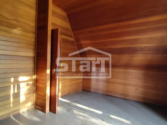 Imagem 15: Excelente Casa de Madeira no Condados da Lagoa por R 7.000 mês