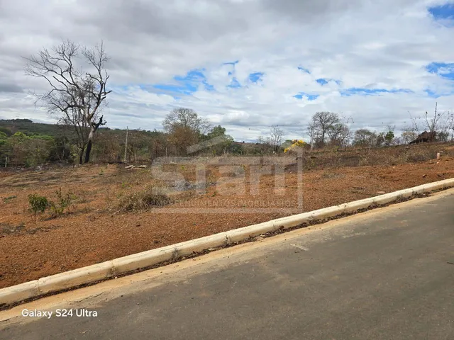Imagem 3: Oportunidade Imperdível Lote Amplo À Venda no Bairro Amadeus