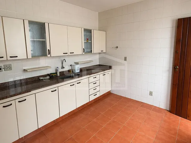 Imagem 2: Casa Ampla Comercial ou Residencial em Localização Nobre por R 5.800 mês