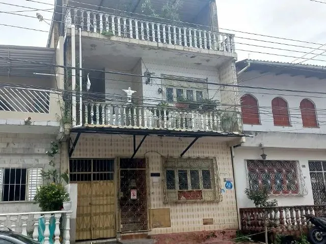 Imagem: Casa Residencia 03 Pisos - Bairro Glória