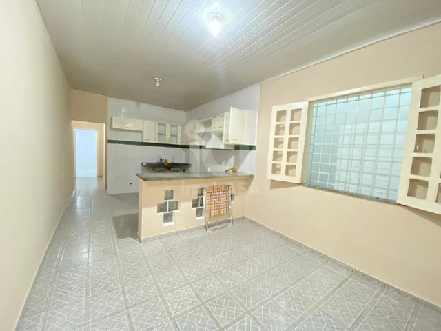 Imagem 13: Imperdível Casa à Venda em Manaus-AM, Parque 10 de Novembro: 4 Quartos, 1 Suite, 2