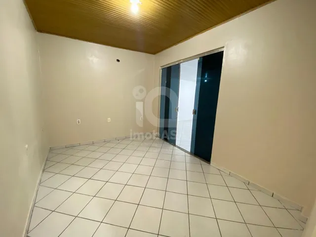 Imagem 11: Imperdível Casa à Venda em Manaus-AM, Parque 10 de Novembro: 4 Quartos, 1 Suite, 2
