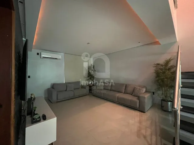 Imagem 8: Imóvel de luxo em condomínio no Tarumã: 3 quartos, 3 suítes, 2 salas, 5 banheiros, 4