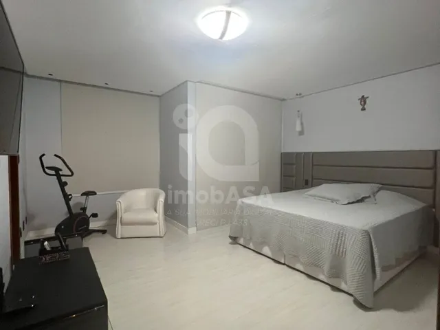 Imagem 5: Imóvel de luxo em condomínio no Tarumã: 3 quartos, 3 suítes, 2 salas, 5 banheiros, 4