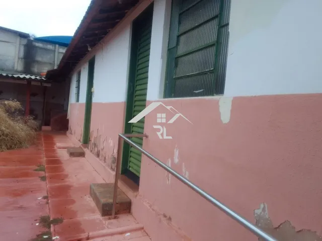 Imagem: A casa possui 2 Dormitórios e está localizado em Setor