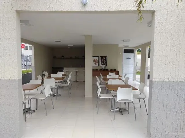 Imagem 10: More em Condomínio Fechado com Piscina