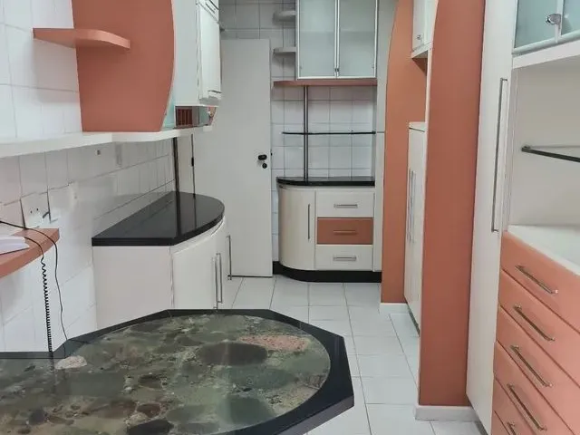 Imagem: Alugo/Vendo Apto Narro Vermelho