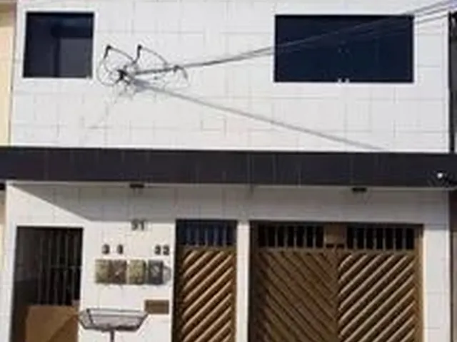 Imagem: A casa em condomínio possui 2 Dormitórios, 1 Banheiro e