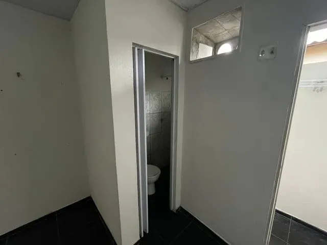 Imagem: Alugo Kitnet no Tancredo Neves