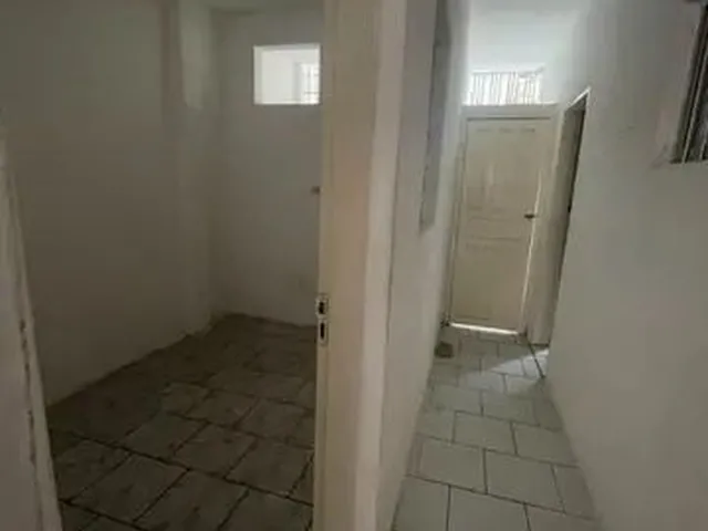 Imagem 2: Aluguel de Casa Completa e com Excelente Localização!