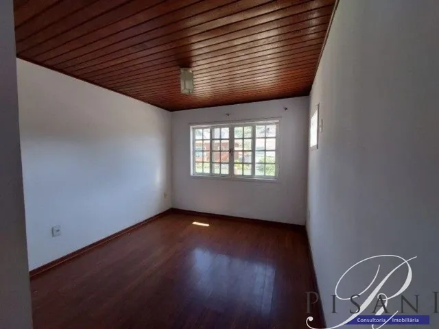Imagem 7: Vendo Excelente Casa em Vargem Grande, 4 Quartos (3 Suites), Sendo 1 Quarto no Primeiro Pa
