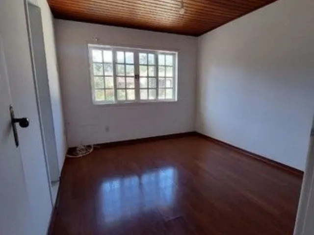 Imagem 14: Vendo Excelente Casa em Vargem Grande, 4 Quartos (3 Suites), Sendo 1 Quarto no Primeiro Pa