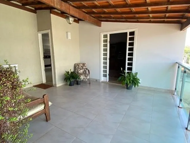 Imagem 4: Excelente Casa de 03 Quartos, em Lote com Área de 360 M² Itaúna/ Mg