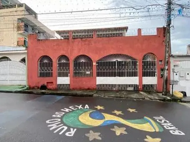 Imagem 7: Casa para Venda Possui 250 M2 com 3 Quartos em São Jorge - Manaus - Amazonas