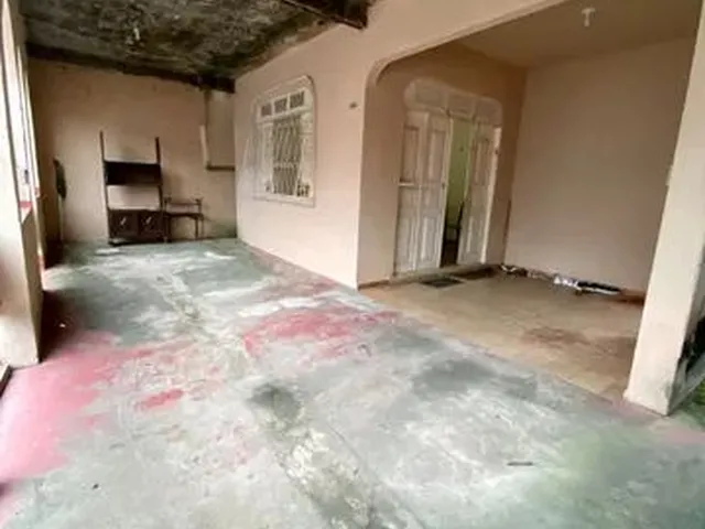 Imagem 8: Casa para Venda Possui 250 M2 com 3 Quartos em São Jorge - Manaus - Amazonas