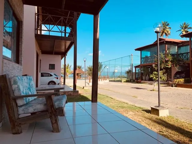 Imagem: A casa em condomínio possui 3 Dormitórios, 2 Suítes, 3