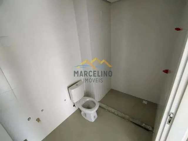 Imagem 2: Apartamento À Venda no Bairro Centro - Imbituba/Sc