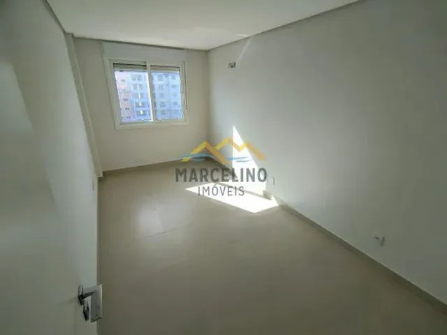 Imagem 3: Apartamento À Venda no Bairro Centro - Imbituba/Sc