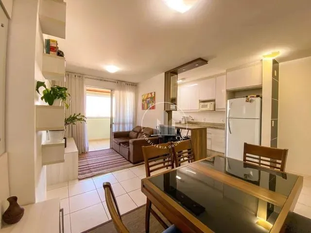 Imagem: Apartamento com 2 Dormitórios À Venda