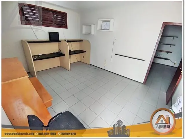 Imagem: Casa com 3 Dormitórios À Venda, 410 M²