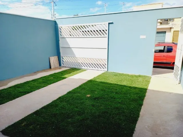 Imagem 2: Casa de 03 Quartos, em Lote com Área de 150 M² em Itaúna/ Mg