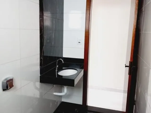 Imagem 4: Casa de 03 Quartos, em Lote com Área de 150 M² em Itaúna/ Mg