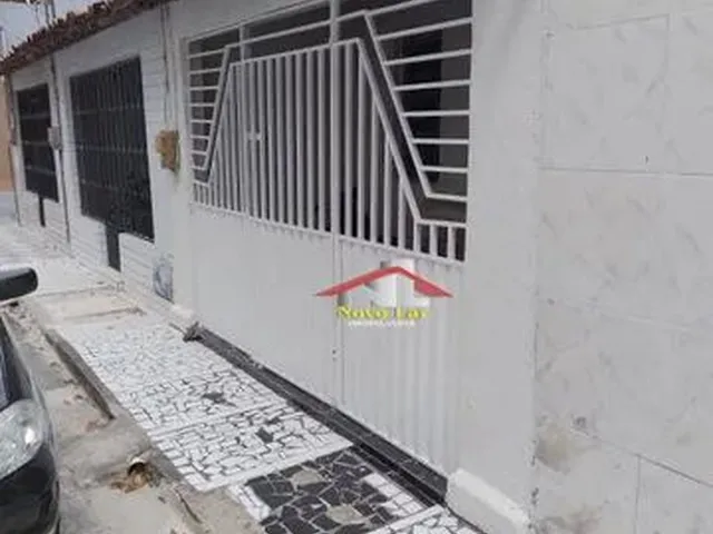 Imagem 1: Casa com 2 Dormitórios À Venda, 78 M² por R$ 220.000,00 - Fátima - Fortaleza/Ce