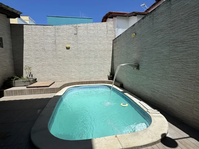 Imagem 7: Beta Ville - Casa Abrantes - 4 Quartos com Piscina e Energia Solar à Venda