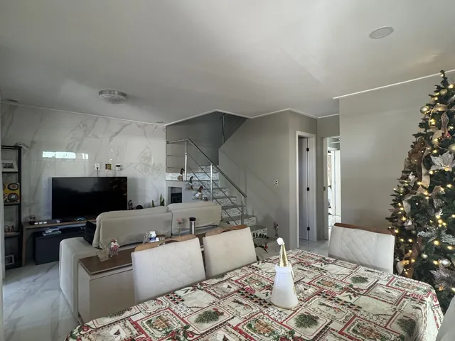 Imagem 13: Beta Ville - Casa Abrantes - 4 Quartos com Piscina e Energia Solar à Venda