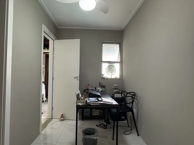 Imagem 10: Beta Ville - Casa Abrantes - 4 Quartos com Piscina e Energia Solar à Venda