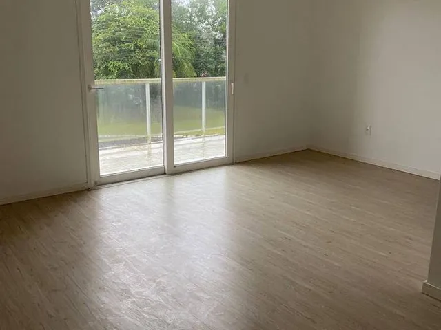 Imagem: Casa de Condomínio com 3 Quartos À Venda