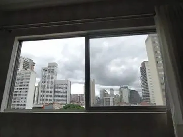 Imagem 11: Apartamento de 1 Quarto Mobiliado no Centro