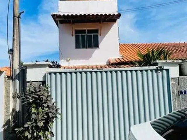 Imagem: A casa possui 1 Dormitório, 1 Banheiro, 2 Vagas na