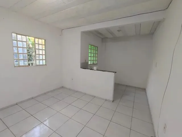 Imagem: Casa 2 Quartos - Próx. A Cidade Administrativa/Venda