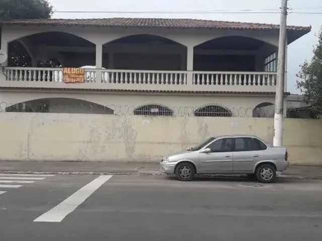 Imagem: Alugo Linda Casa