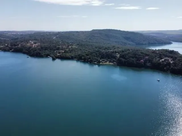 Imagem: Casa no Lago em Caldas Novas - Alto Padrão