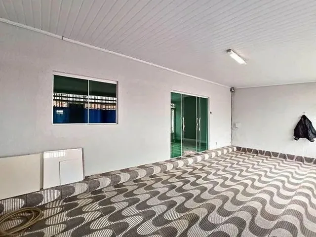 Imagem: Casa para Venda com Urgência em Cantinho