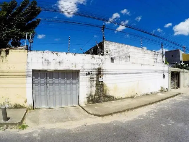 Imagem: Terreno de 432 M² com Uma Casa, Loja e