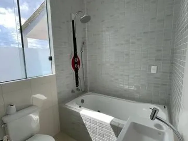 Imagem 14: Sobrado para Venda Tem Aproximadamente 200M² com 3 Quartos em Ponta Negra - Manaus - Am