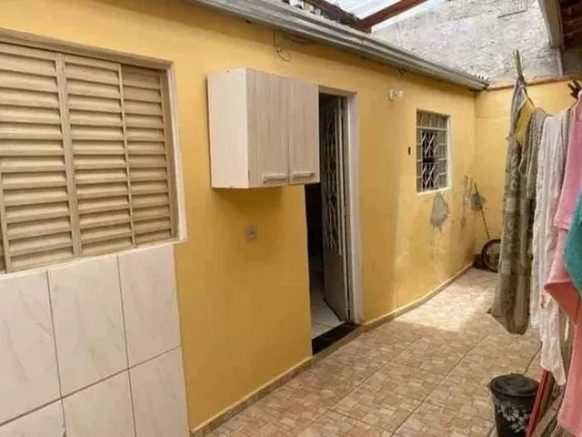Imagem 2: Linda Casa no Aleixo - Aceito Fgts