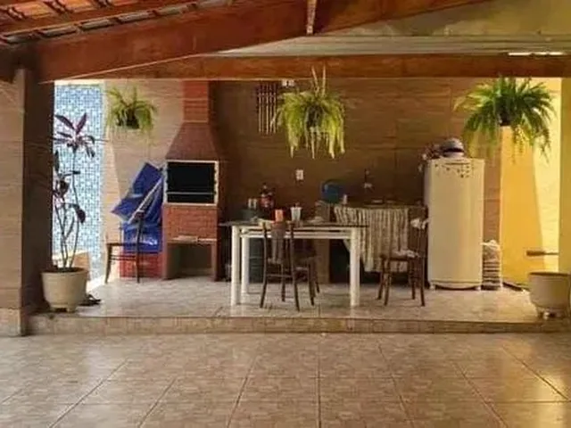 Imagem 3: Linda Casa no Aleixo - Aceito Fgts