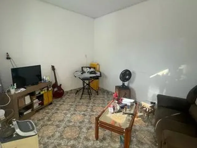 Imagem 2: Casa na Rua santa Rosa de Lima 76015