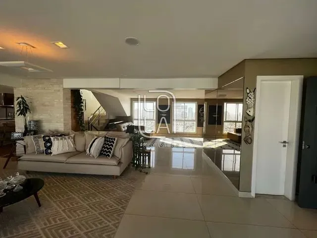 Imagem 2: Twenty Five Park Cobertura Triplex Mobiliada e Decorada